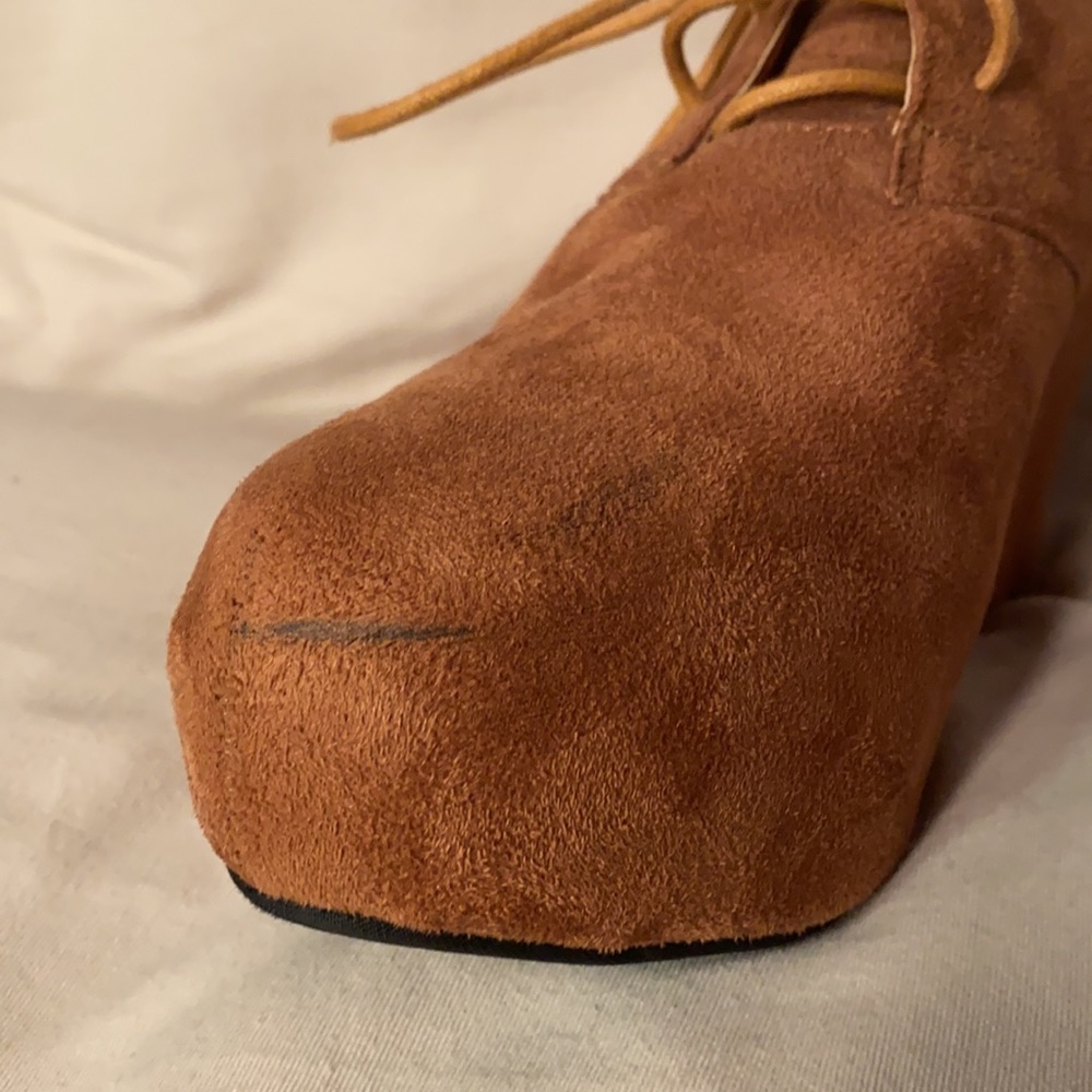 Charlotte Russe wedge pumps, faux suede, size 10 - Picture 5 of 5